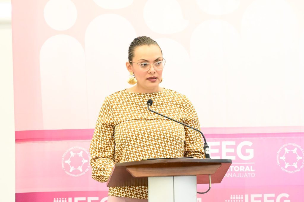 Conmemora IEEG 71 años del voto de la mujer en México