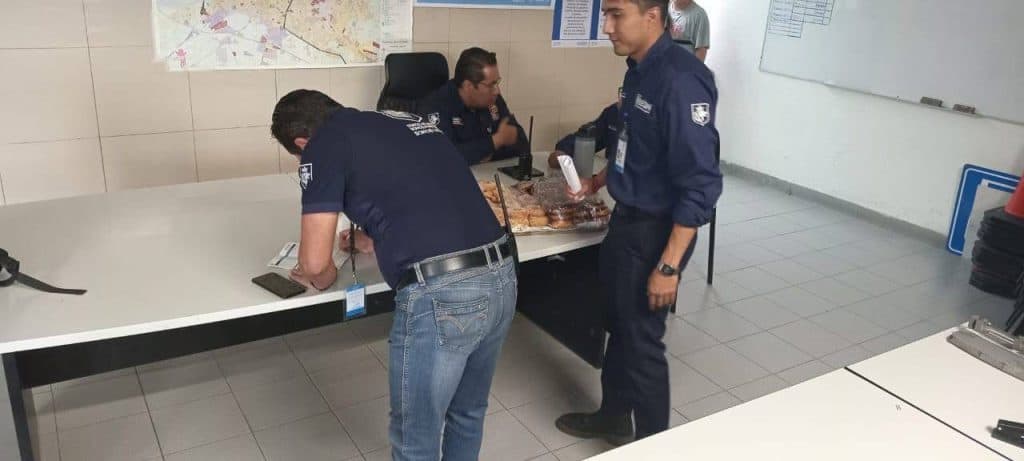 Refuerzan operativos para mantener libres de ambulantaje las terminales del SIT en León