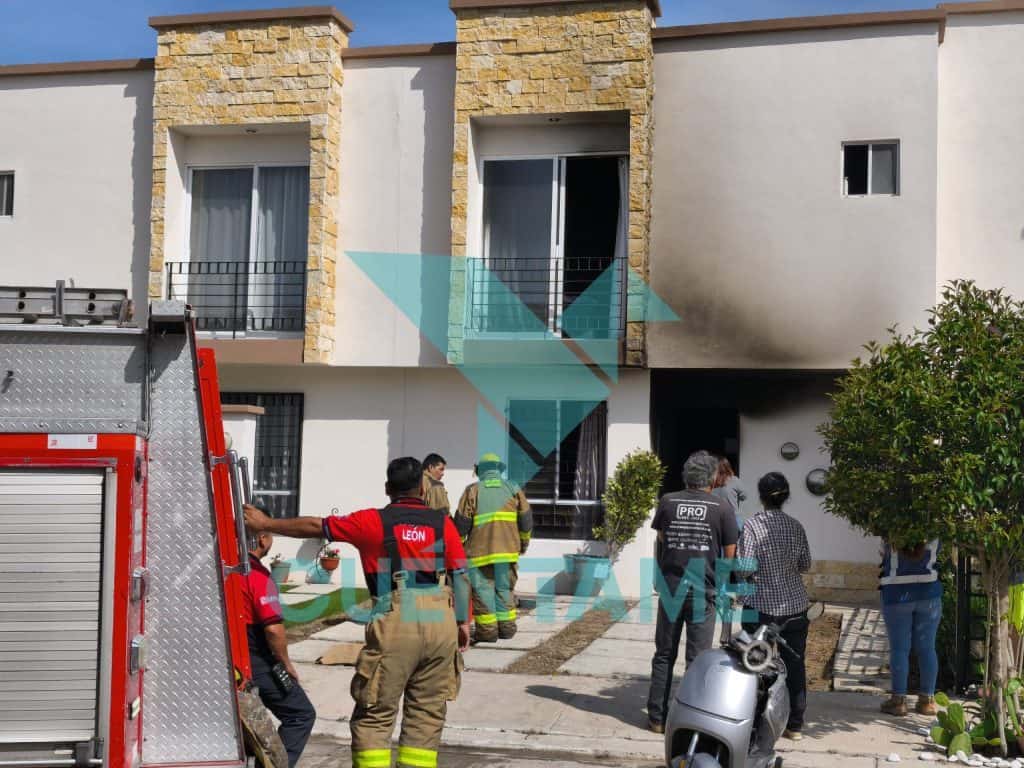 Incendio en casa del fraccionamiento Cataluña es provocado por moto eléctrica