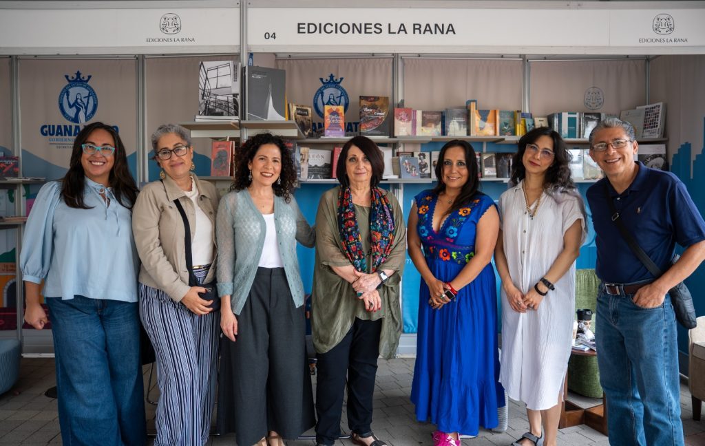 Brillan la literatura y cultura Guanajuatense en Los Ángeles
