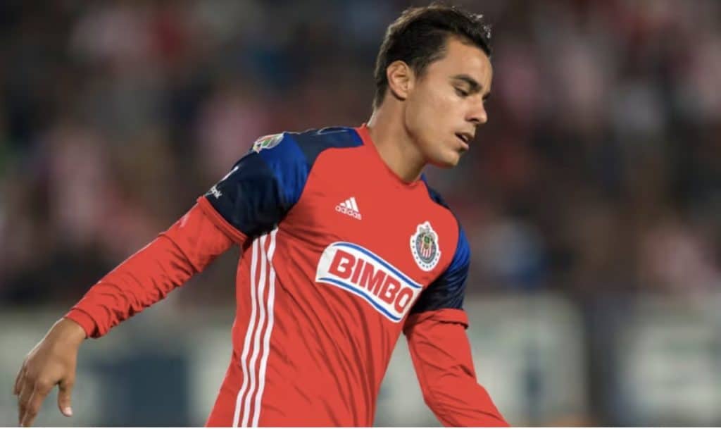 Detienen a Omar Bravo por presunto abuso sexual infantil agravado