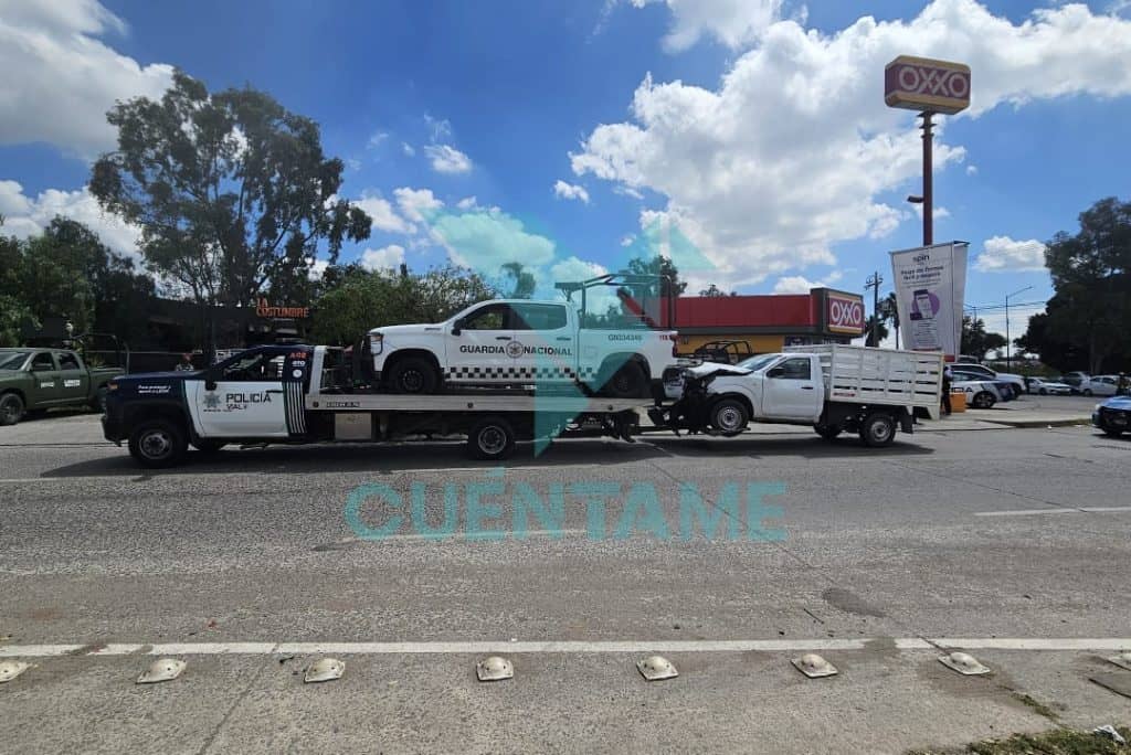 Tres elementos de la Guardia Nacional lesionados tras choque en el bulevar Vértiz Campero, en León