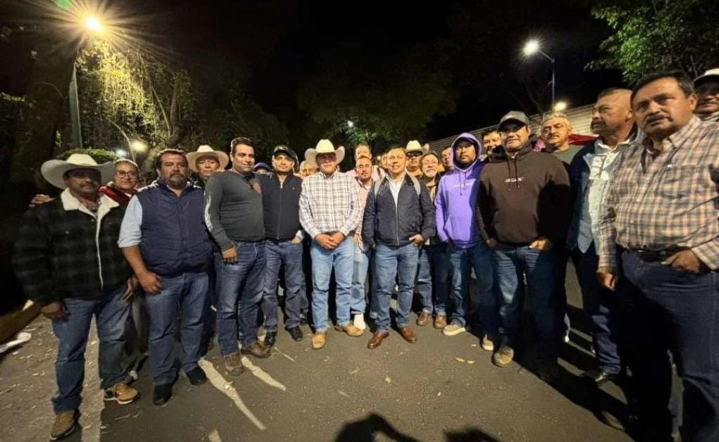 Productores alcanzan acuerdo parcial con Gobierno Federal, podrían levantar paros en próximas horas