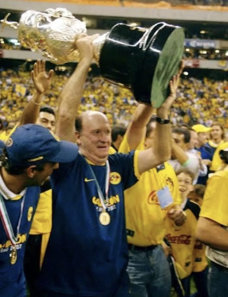 Fallece Manuel Lapuente a los 80 años, leyenda del futbol mexicano y técnico campeón con la Selección Nacional