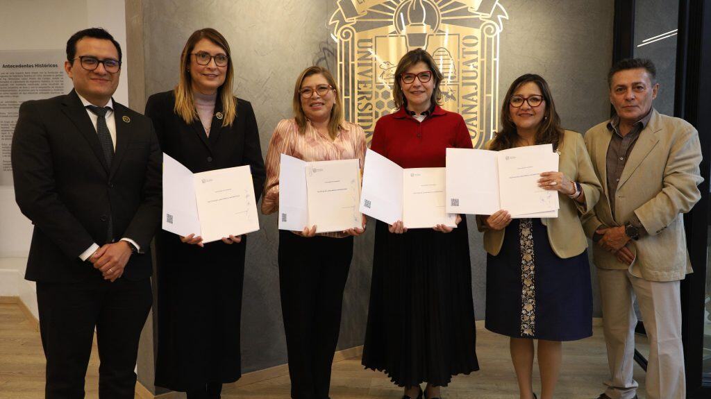 Reconocimiento académico en la Universidad de Querétaro con Facultad de Ciencias Naturales.