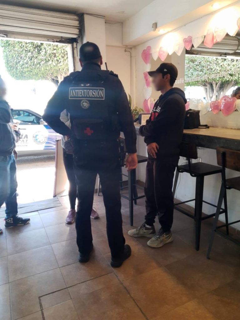 Rescatan sano y salvo a víctima de intento de secuestro virtual en Guanajuato