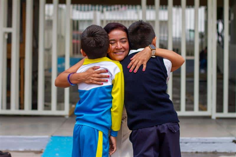 SEG lanza plataforma gratuita para ayudar a madres y padres en la crianza y educación de sus hijos