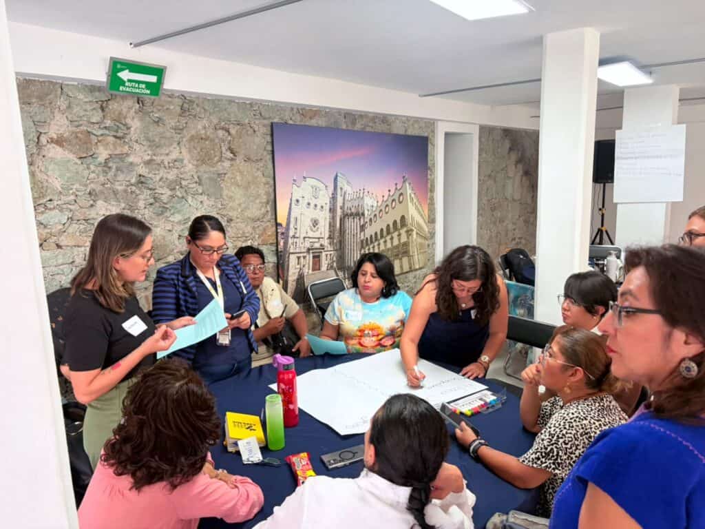 Capacitan a tutores de bachillerato para detectar y prevenir violencia en el noviazgo