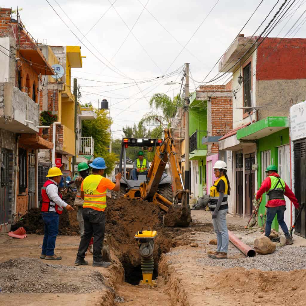 SAPAL trabajará de noche en Madrazo e Hilario Medina; obras concluirán en febrero de 2027