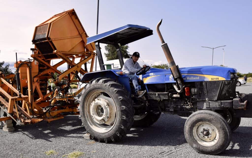 El campo ya usa inteligencia artificial: jóvenes exploran el futuro de los agronegocios